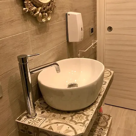 Pantarei 4* Naples