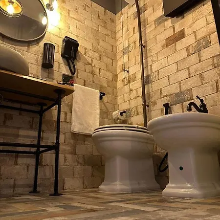 Pantarei Oda ve Kahvaltı Napoli